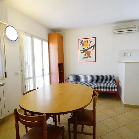 Ferienwohnung Fuer 5 Personen Ca 45 Qm In Lido Di Spina, Adriakueste Italien Lidi Ferraresi *