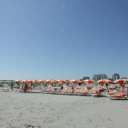 Ferienwohnung Fuer 5 Personen Ca 45 Qm In Lido Di Spina, Adriakueste Italien Lidi Ferraresi リド・ディ・スピーナ