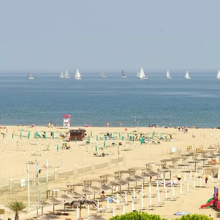 Ferienwohnung Fuer 5 Personen Ca 45 Qm In Lido Di Spina, Adriakueste Italien Lidi Ferraresi アパート リド・ディ・スピーナ